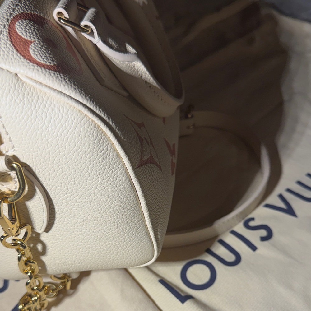 Louis Vuitton Monogram Empreinte Speedy Bandouliere 20 - Picture 12 of 12